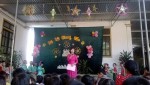 Cô Trinh dẫn chương trình vui tết trung thu